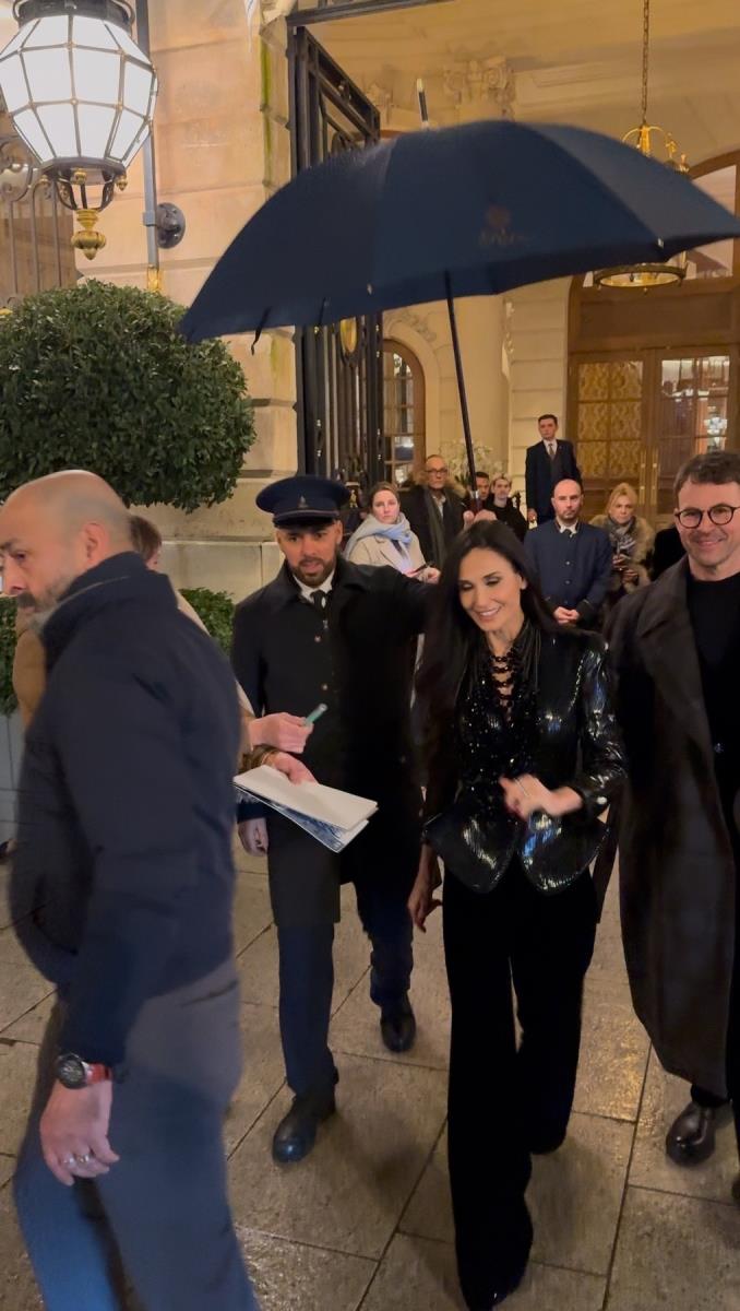 Demi Mur na Nedelji mode u Parizu profimedia-0958336141.jpg