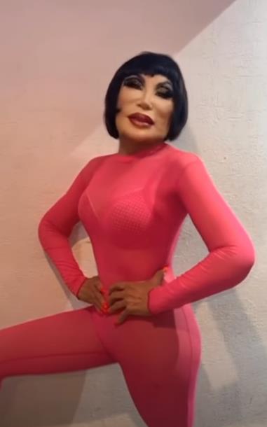 Lin Mej je nasamarena na estetski zahvat od svoje prijateljice 4.png