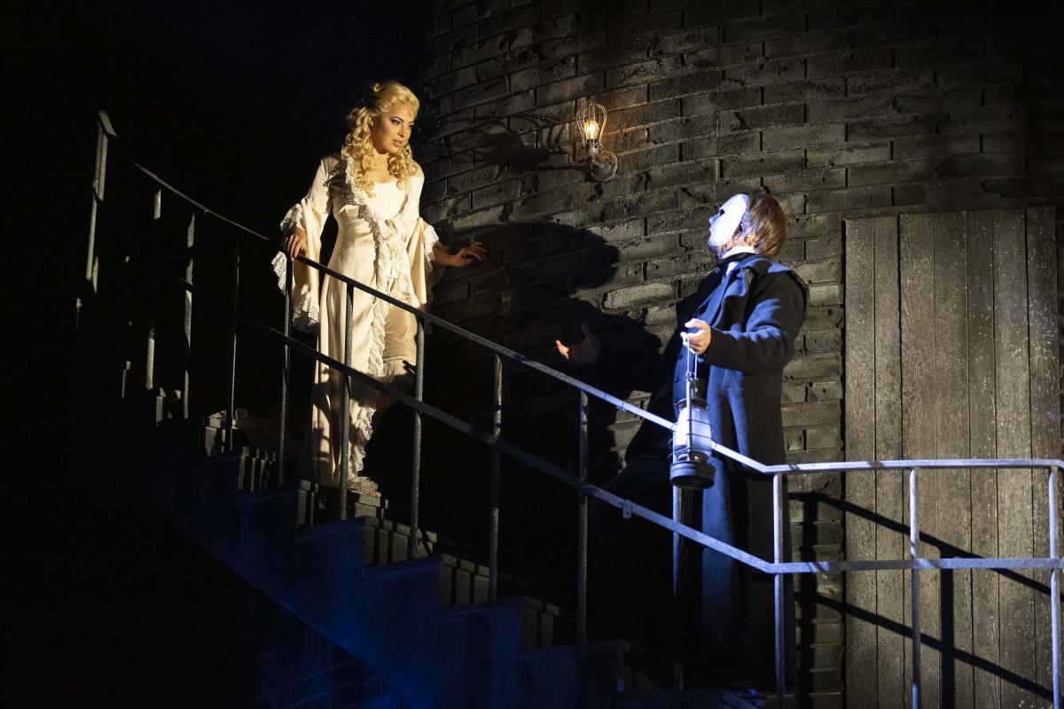 Christine and Phantom (Georgia Wilkinson and Nadim Naaman) Photo Credit Giulia Marangoni.jpg