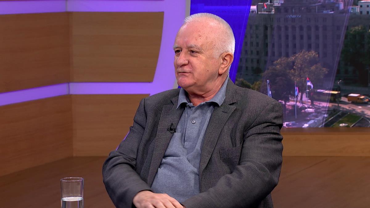 puls clean.00_18_11_06.Still001.jpg