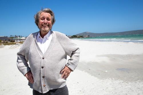 Erol Mask profimedia-0941972813.jpg