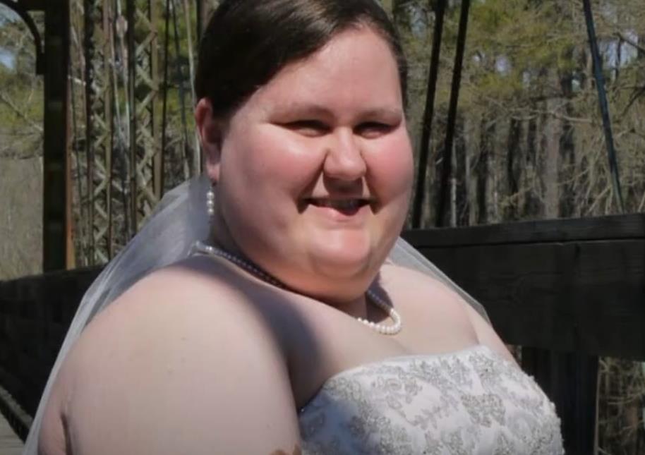 najružnija mlada na svetu (1).png