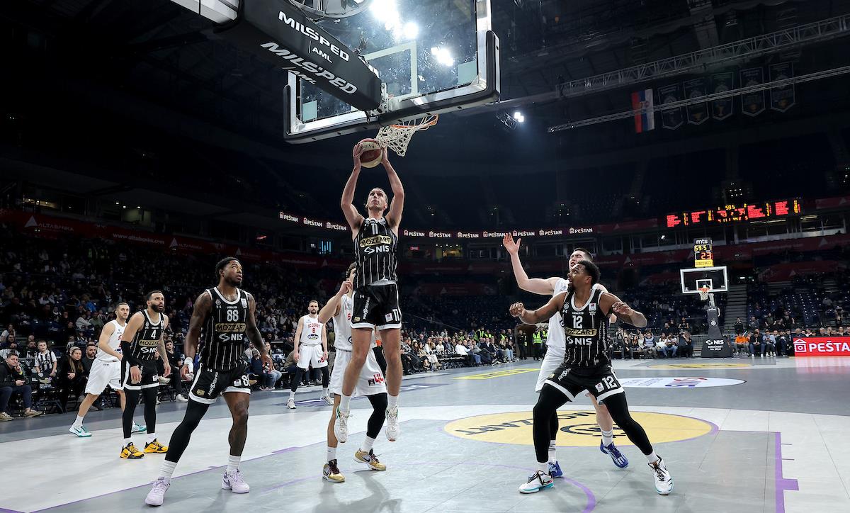 partizan-studentski centar-157063.JPG