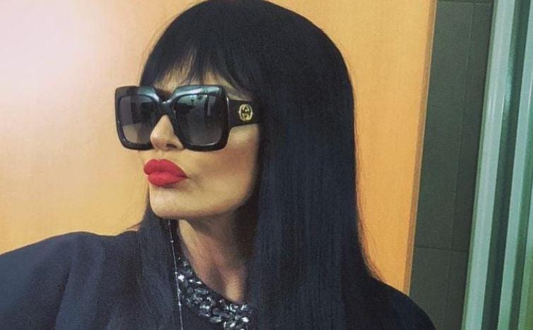 Lidija Vukićević sa ravnom kosom