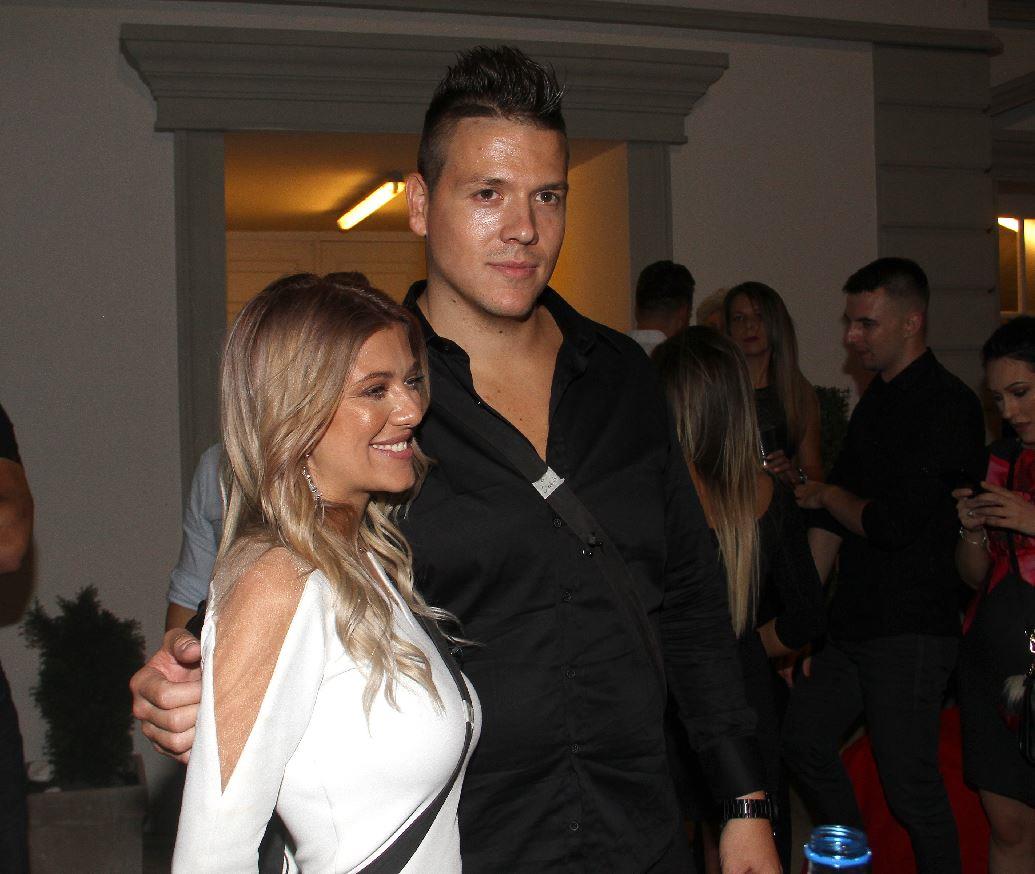 2025-02-05 07_24_36-PhotoMaster.jpg