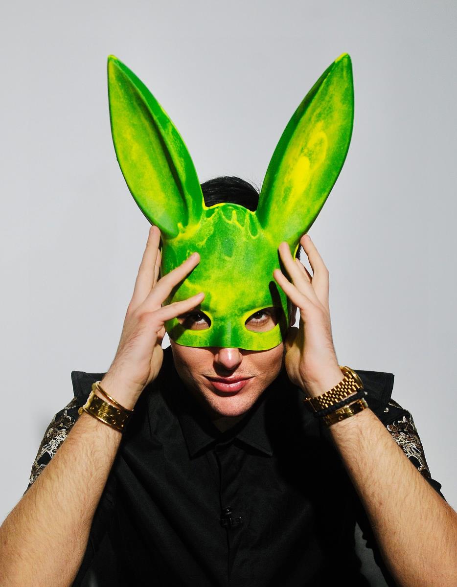 Kontroverzni influenser Xelijum, prvi put u javnosti ispred kamera Kurira