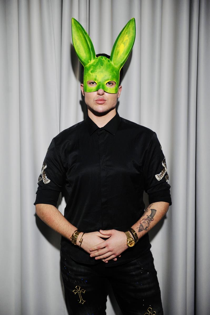 Kontroverzni influenser Xelijum, prvi put u javnosti ispred kamera Kurira