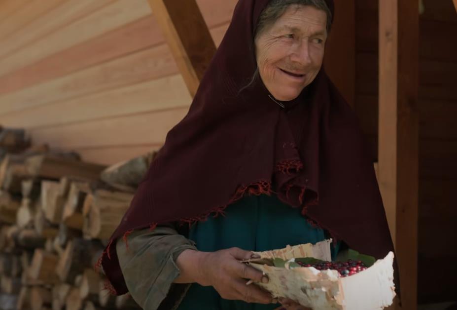 Porodica Likov život provela u šumi u Sibiru 3.png