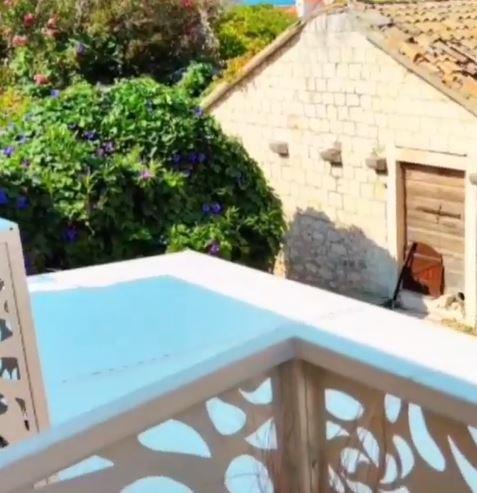 2025-02-08 14_16_49-Instagram.jpg