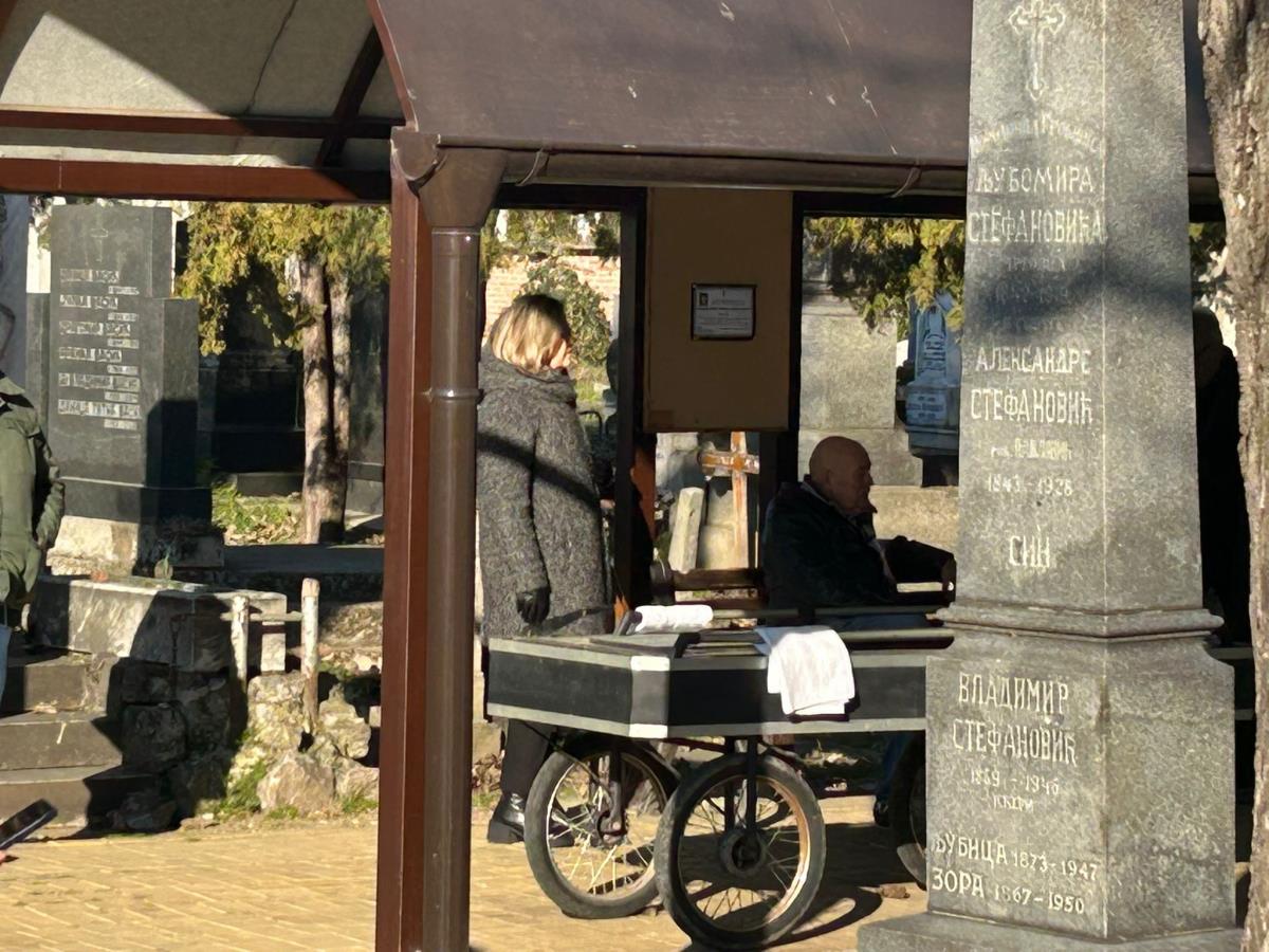 WhatsApp Image 2025-02-08 at 14.21.45_7634f912.jpg