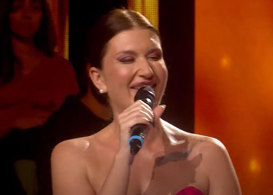 Pevačice zaratile zbog love