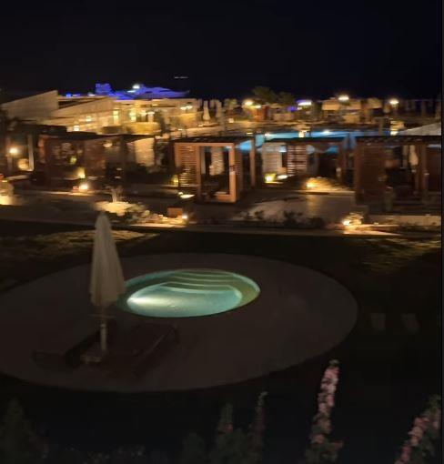 Mina Naumović uživa u suvom luksuzu - Od pogleda zastaje dah