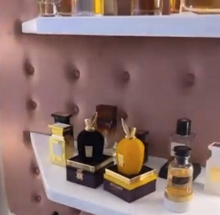 2025-02-11 09_23_11-Jelena Karleuša garderober - Google претрага.jpg