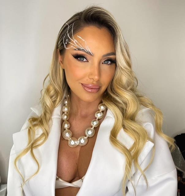 Menadžerka Sandra..jpg