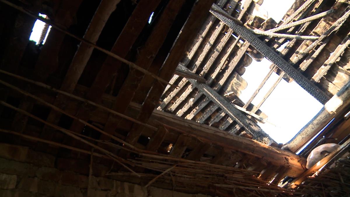 jutarnji clean.00_49_58_16.Still005.jpg