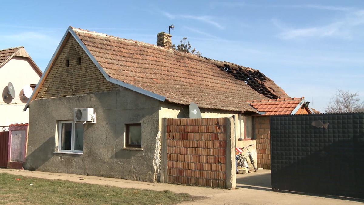 jutarnji clean.00_51_42_11.Still012.jpg