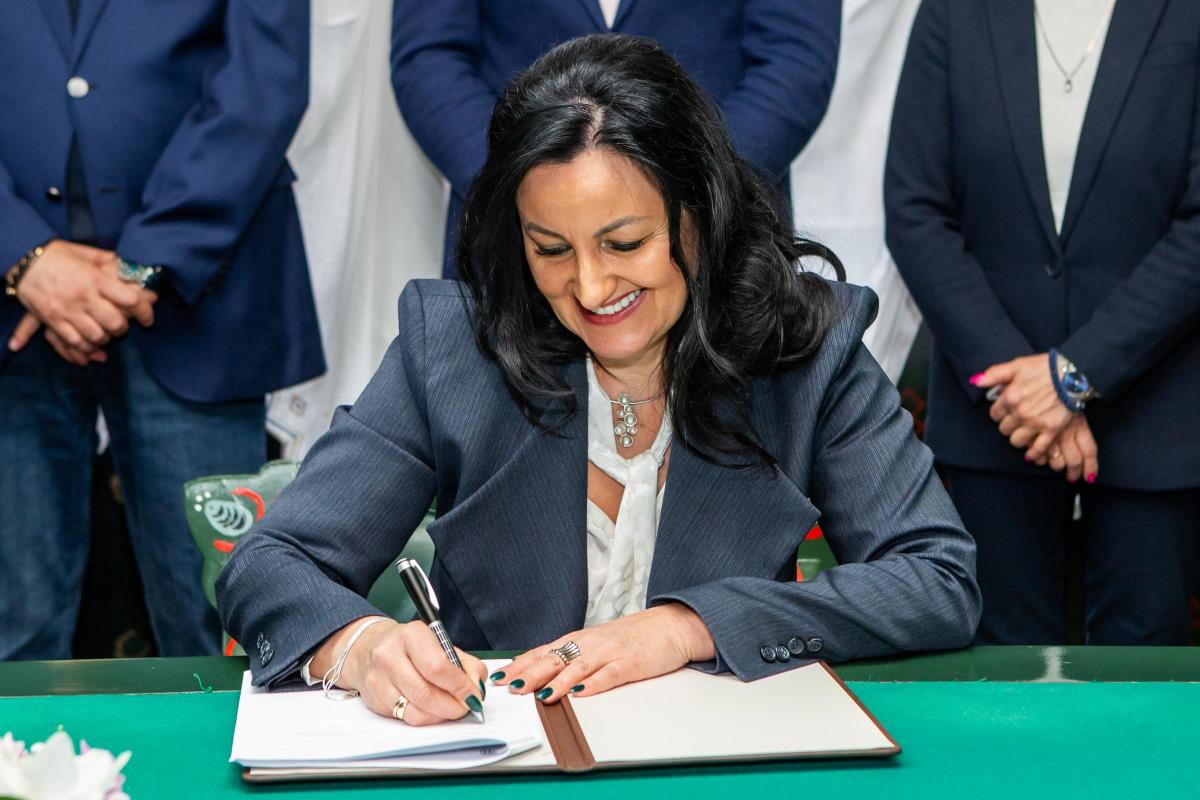 13 02 2025 POTPISIVANJE UGOVORA SUBOTICATRANS_8.jpg