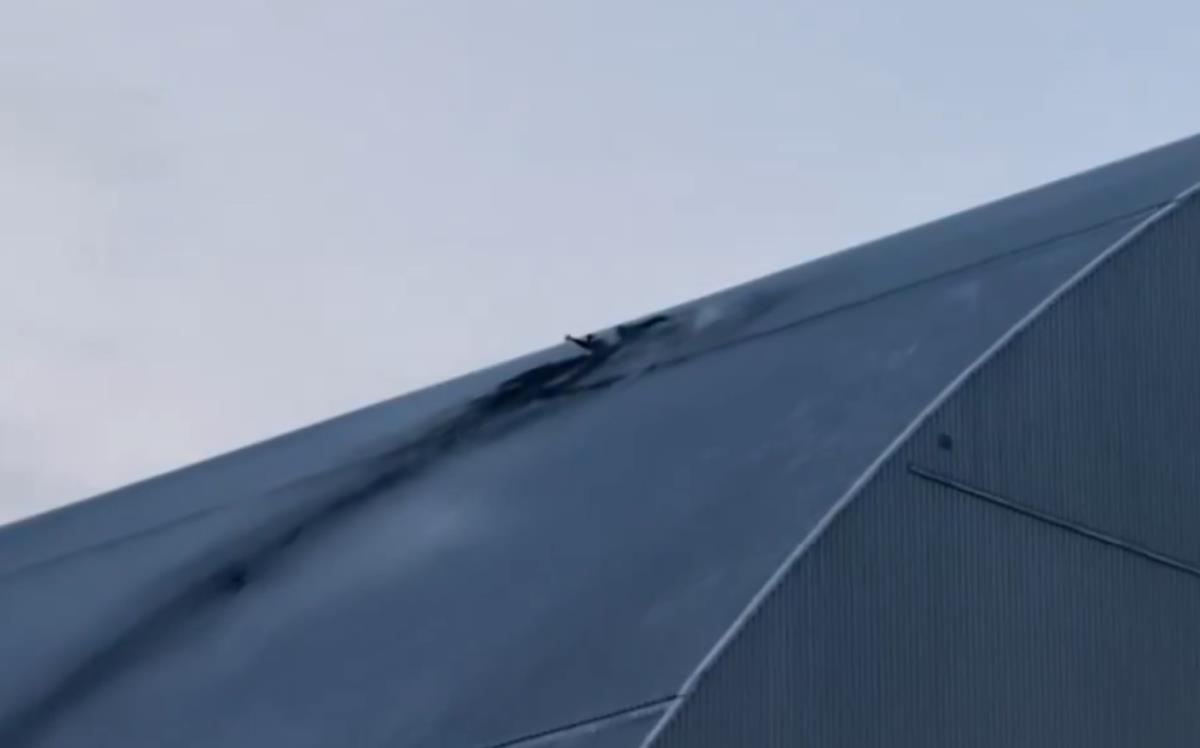 2025-02-14 10_31_43-Volodymyr Zelenskyy _ Володимир Зеленський on X_ _Російський ударний дрон із фуг.png