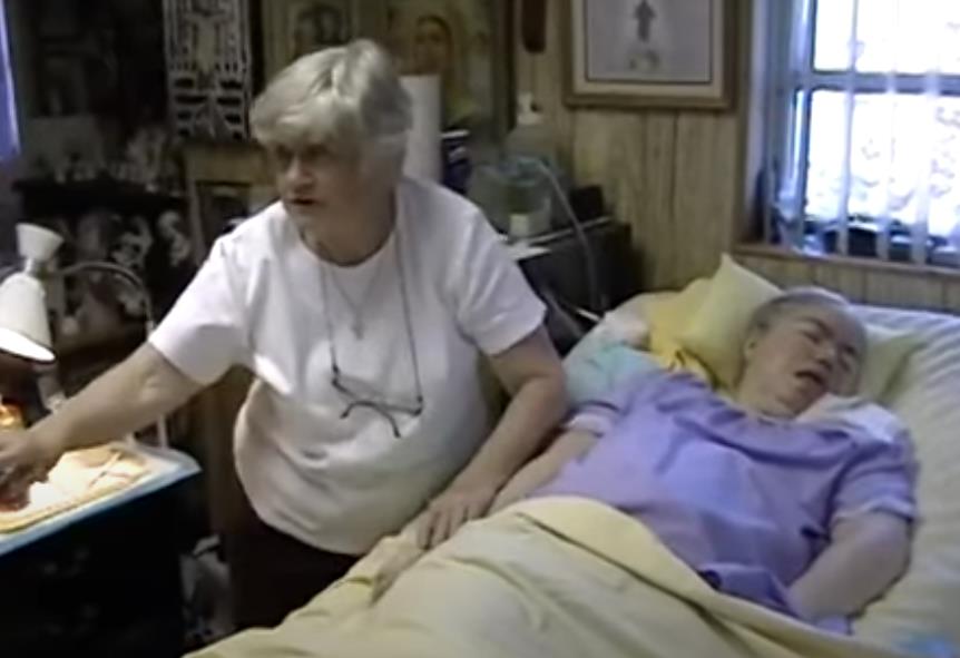 Edivarda o Bara zbog lekarske greške bila u komi 42 godine 2.png