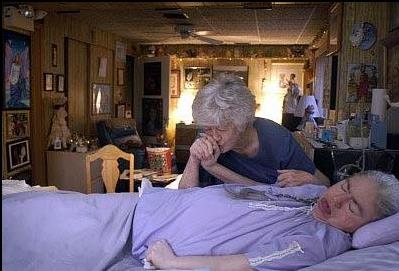 Edivarda o Bara zbog lekarske greške bila u komi 42 godine 4.jpg