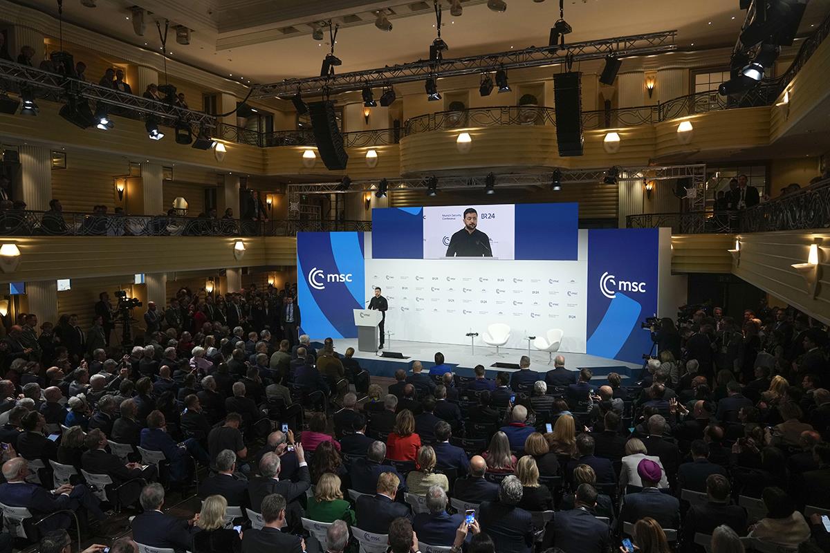 xxx07 AP Matthias Schrader.jpg