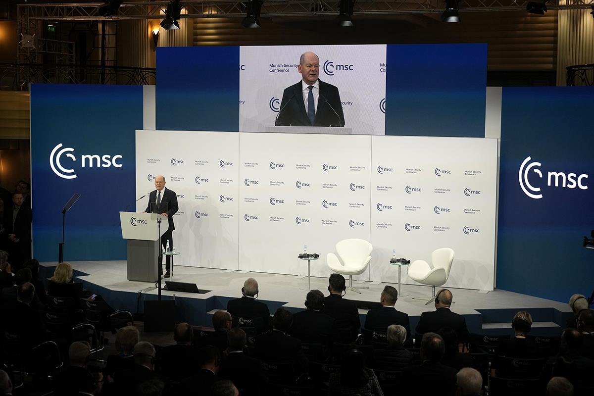 xxx01 AP Matthias Schrader.jpg