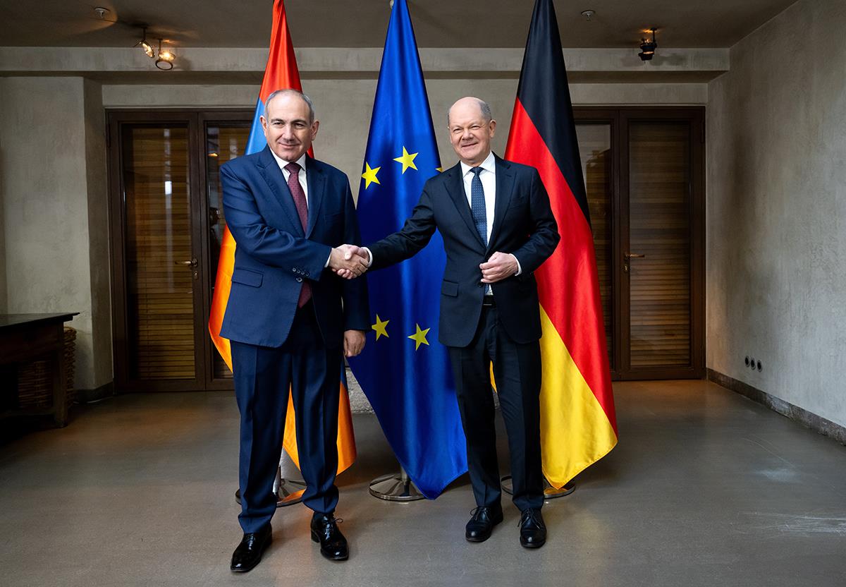 xxx01 EPA Sven Hoppe  Pool.jpg