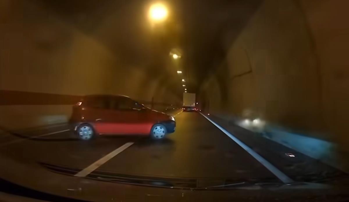 Screenshot 2025-02-15 230847.png