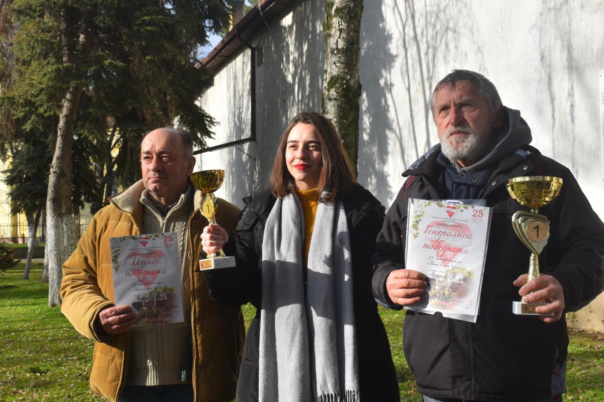 pobednici foto s.u..JPG