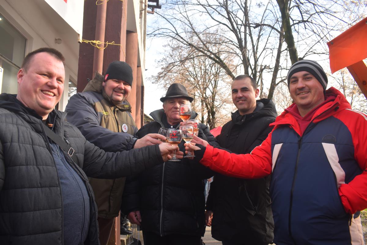 Vinari i vinogradari foto s.u..JPG