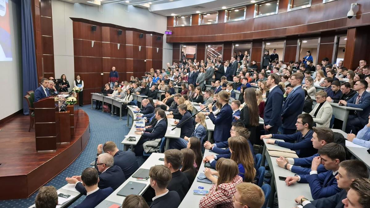  Đurić predavanjem na Institutu MGIMO završio posetu Rusiji