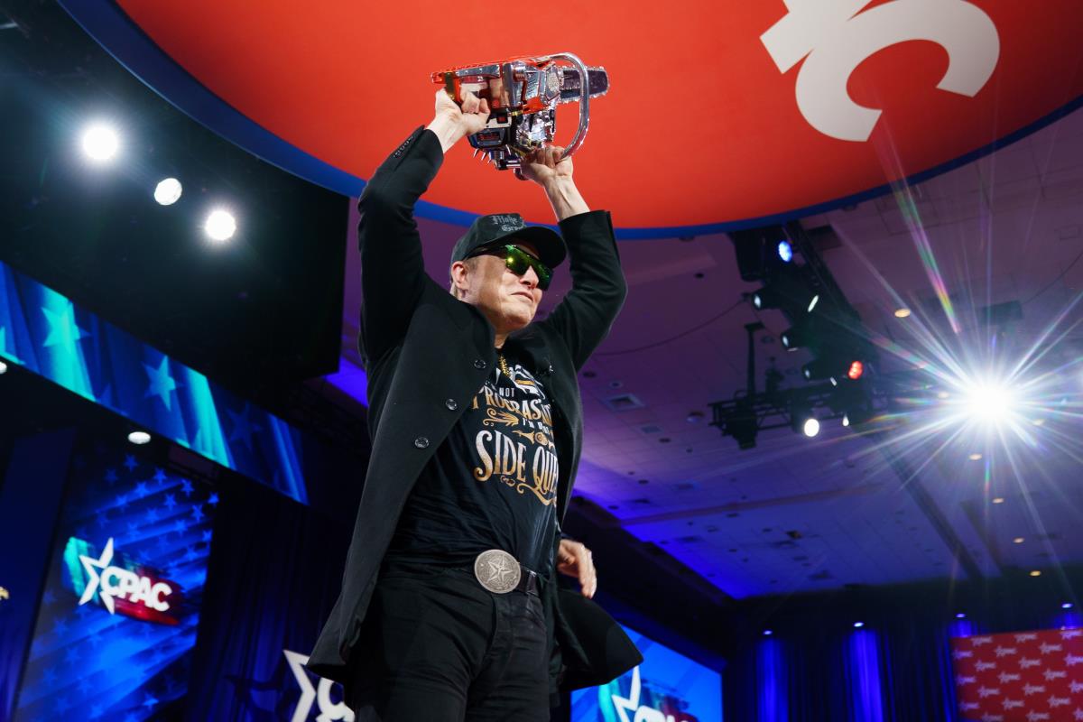 x02 EPA Will Oliver  Pool.jpg