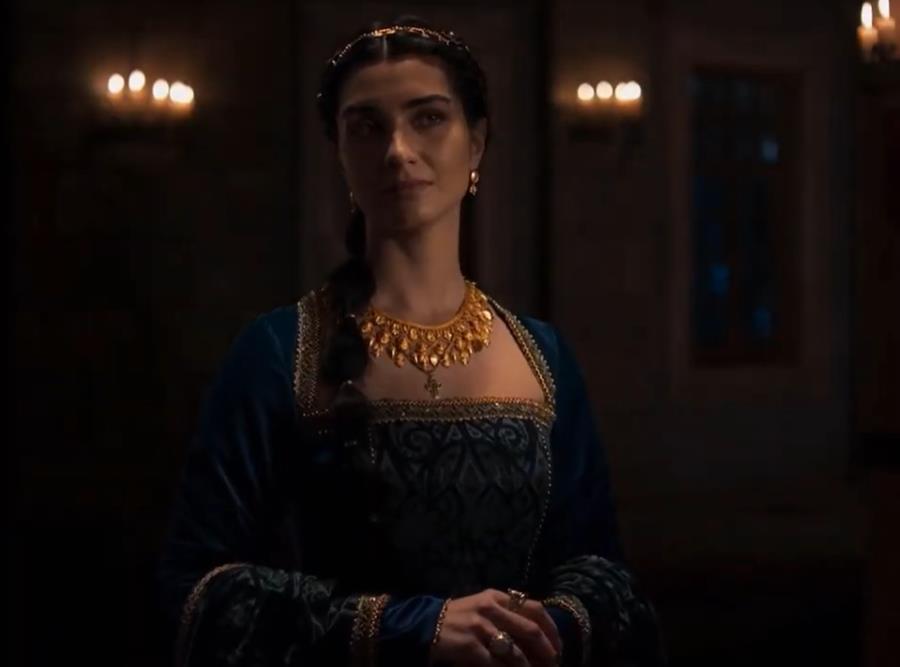 Mara Branković 3.png