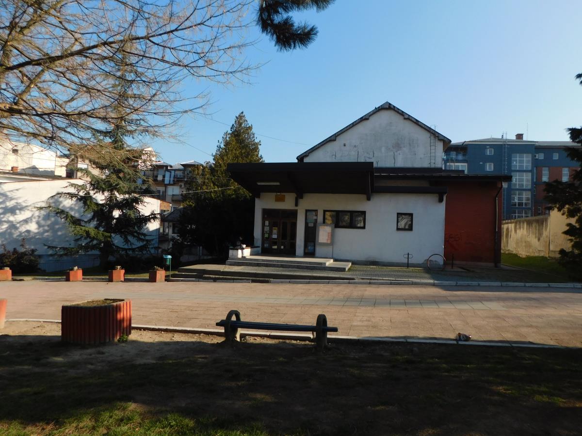 LOZNICA - Antina škola.JPG