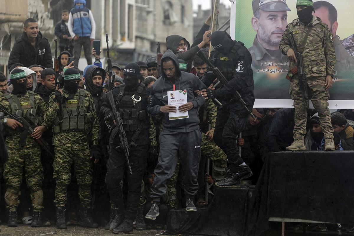 x06 AP Jehad Alshrafi.jpg