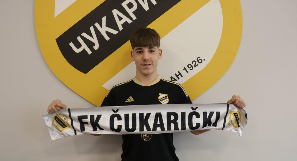 fekete.jpg