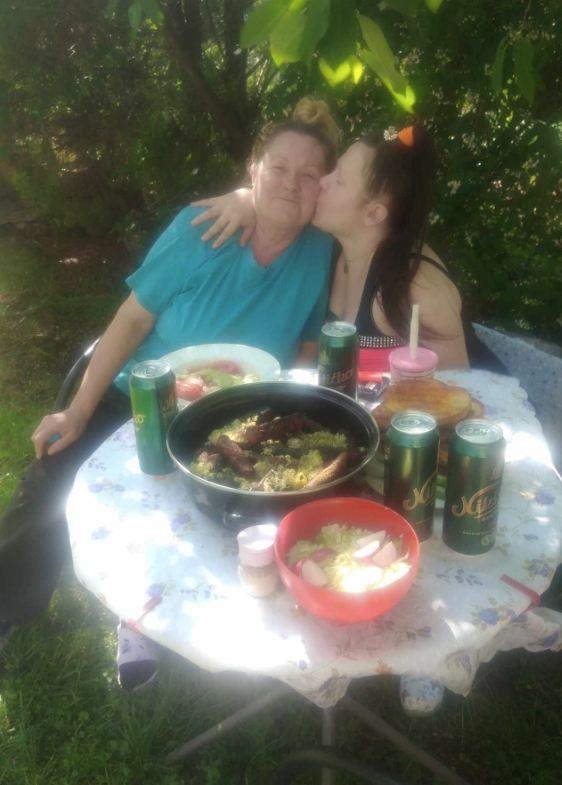 2025-02-25 08_19_50-(6) Facebook.jpg