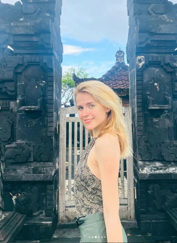 Iva Mićanović 5.jpg