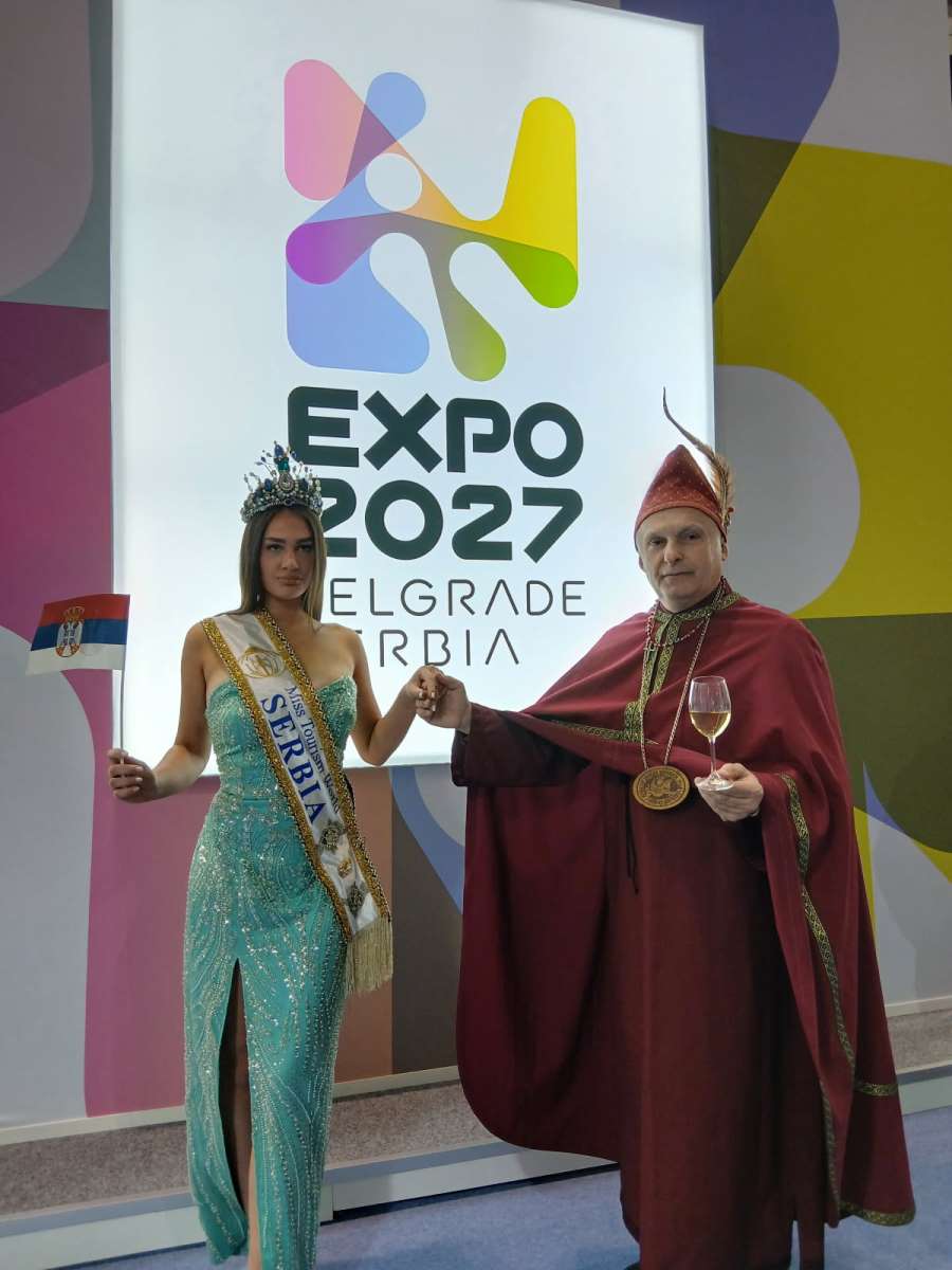 MISS IVA MILUTINOVIĆ I MIŠA ĆIRIĆ.jpg