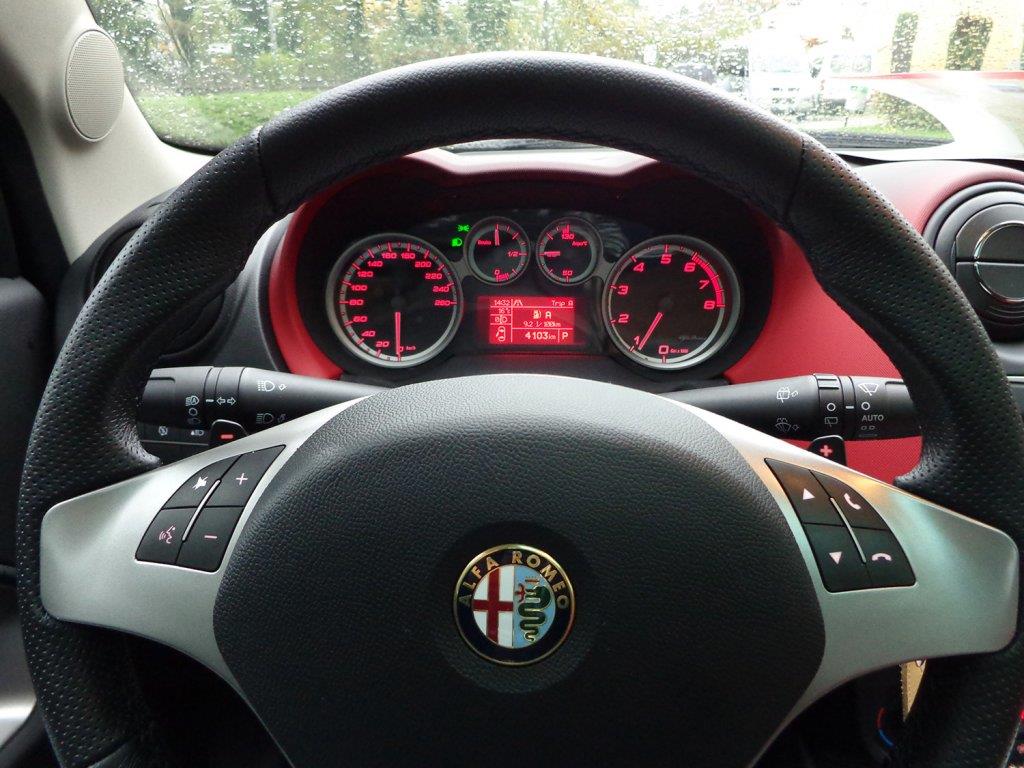 alfa-mito.jpg