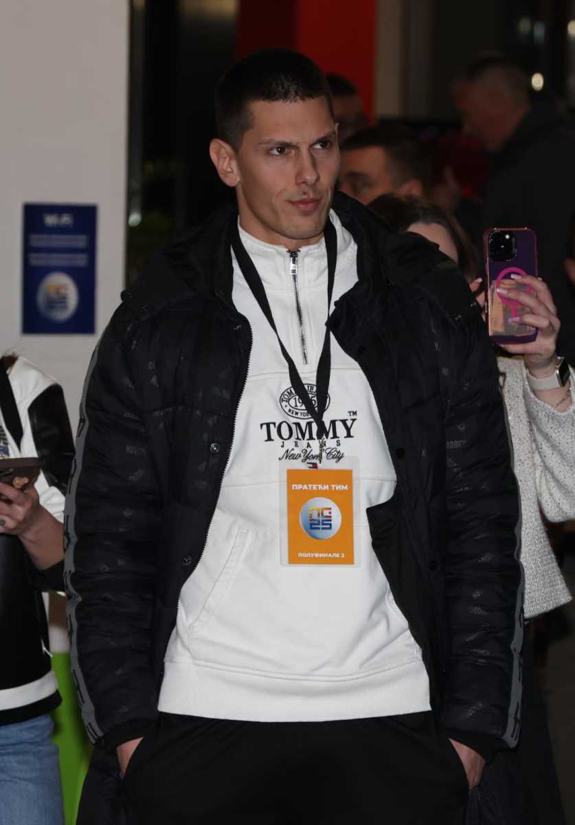 WhatsApp Image 2025-02-26 at 10.28.36 PM.jpeg