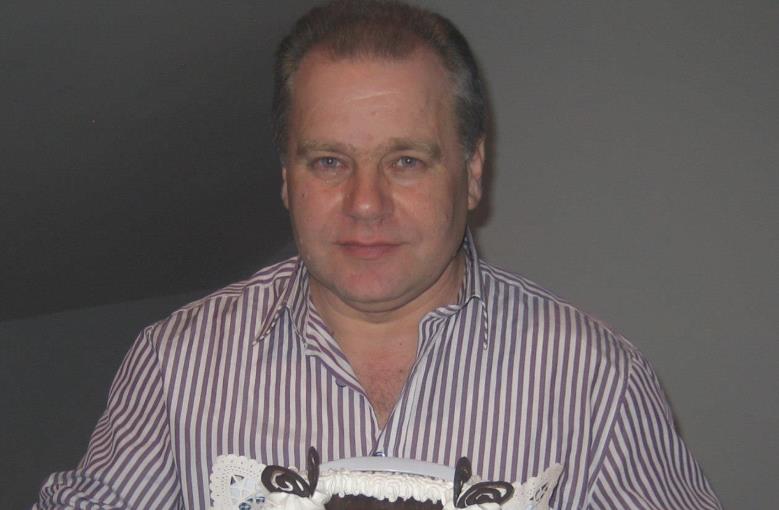 2025-02-27 07_18_38-Facebook.jpg