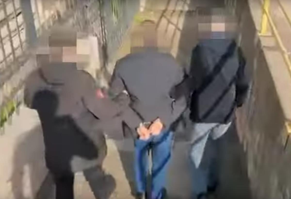 2025-02-27 12_19_16-U nastavku akcije pripadnici MUP-a uhapili su bivšeg gradskog većnika Grada Niša.png