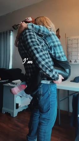 Dezirej i Brajant 1.png