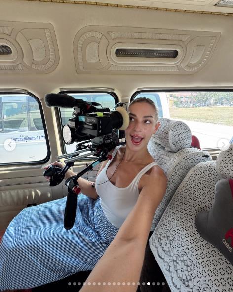 Zara MekDermont na Tajlandu 14.png