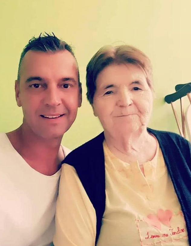 Milan Milošević sa majkom