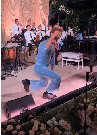 mark zakerberg 9.png