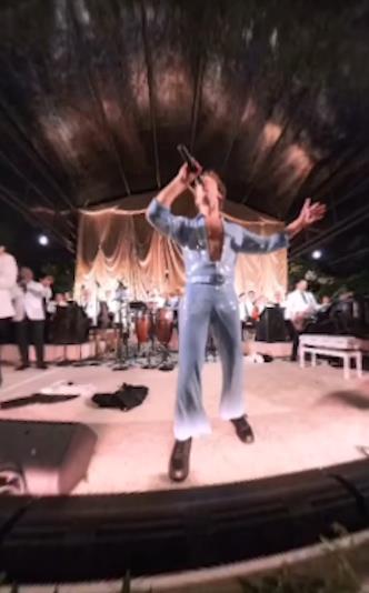 mark zakerberg 6.png