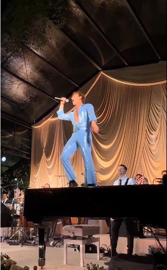 mark zakerberg 4.png