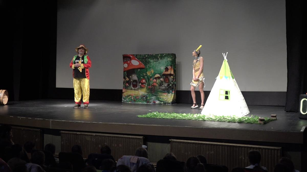 Dečija predstava iz Beograda.jpg